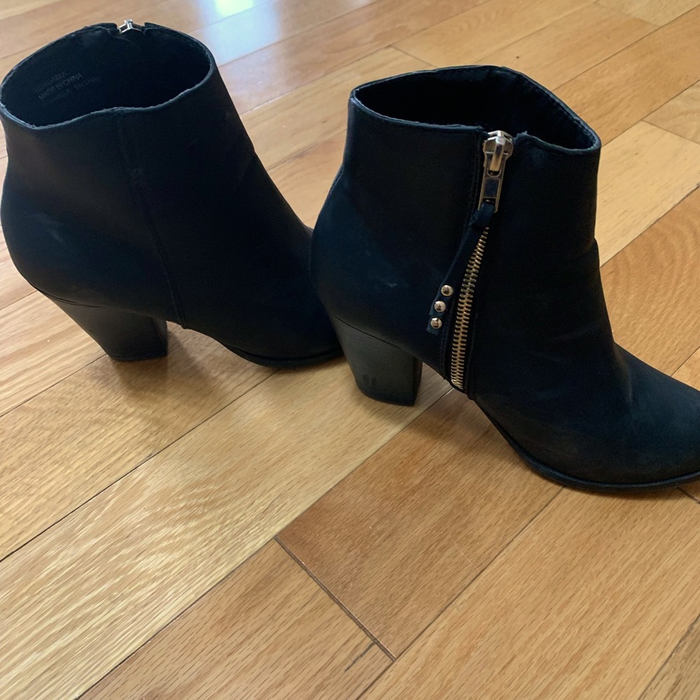 Degrees black ankle boots.